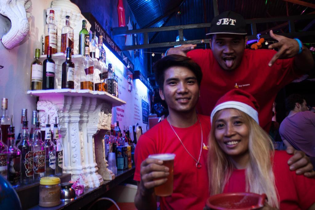 Top Banana Guesthouse & Rooftop Bar Phnom Penh Ngoại thất bức ảnh